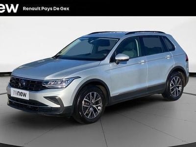 Gris Occasion 2023 VW Tiguan Life SUV | 28 990 € (Bon prix)