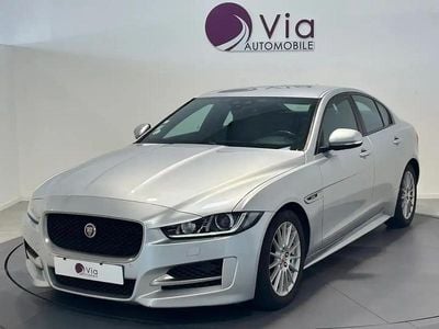 Occasion Jaguar XE R-Sport 163 ch (119 kW) 2017 Gris Berline