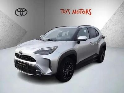 Gris clair Occasion 2023 Toyota Yaris Hybrid | 24 990 € (Prix assez cher)