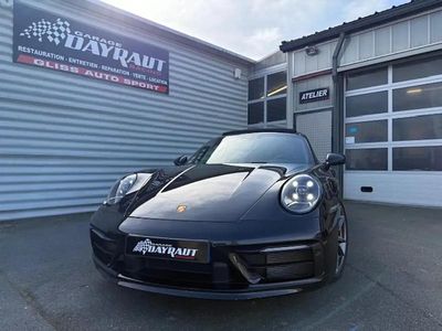 Noir Occasion 2020 Porsche 911 Carrera 4S Coupé | 155 900 € (Prix juste)