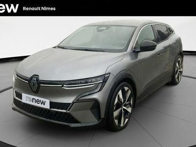 Gris Occasion 2022 Renault Megane E-Tech Techno Berline | 24 999 € (Prix juste)