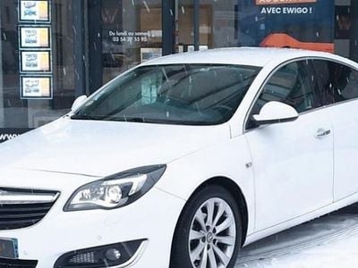Blanc Occasion 2016 Opel Insignia Cosmo Berline | 11 490 € (Prix cher)