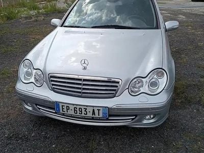 Argent Occasion 2006 Mercedes C320 Berline | 5 500 €