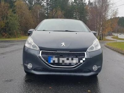 Gris Occasion 2013 Peugeot 208 Access Citadine | 3 000 €