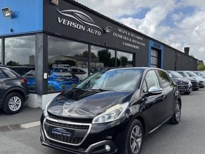 Occasion 2015 Peugeot 208 Citadine | 6 990 € (Prix assez cher)