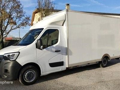 Blanc Occasion 2022 Renault Master Van | 26 396 € (Prix juste)
