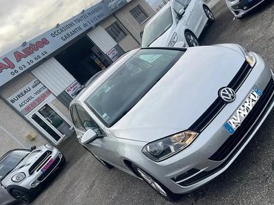 Argent Occasion 2016 VW Golf Trendline Berline | 12 450 €