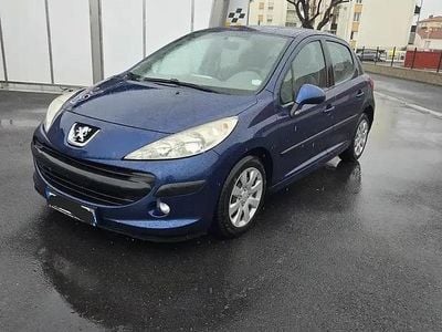Bleu Occasion 2009 Peugeot 207 Active Berline | 2 500 € (Bon prix)
