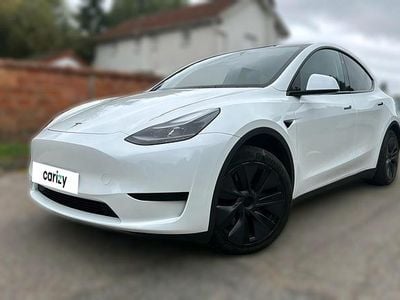 Occasion Tesla Model Y Standard Range 258 kW (352 ch) 2024 Blanc SUV