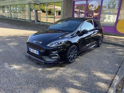 Noir Occasion 2018 Ford Fiesta S Citadine | 19 500 € (Prix cher)