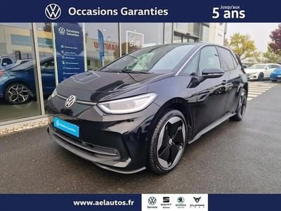 Noir Occasion 2025 VW ID.3 Pro Citadine | 29 870 € (Prix juste)