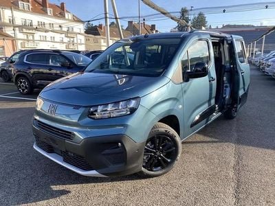 Nouvelle Fiat Doblò 131 ch (96 kW) 2025 Bleu Monospace