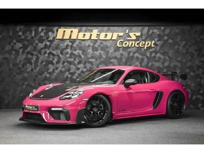 Porsche 718 Cayman GT4