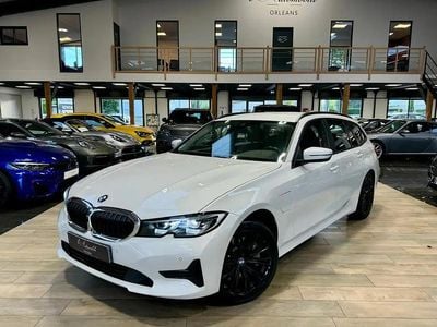BMW 330e