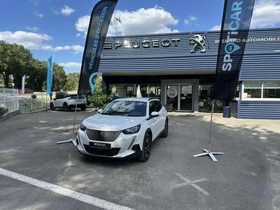 Blanc Occasion 2020 Peugeot e-2008 Allure SUV | 13 990 € (Prix juste)
