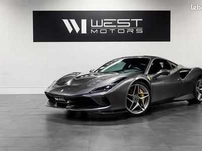 Gris Occasion 2021 Ferrari F8 Coupé | 329 900 € (Prix juste)