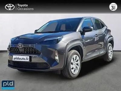 Gris atlas (m) Occasion 2024 Toyota Yaris Cross SUV | 22 990 € (Bon prix)