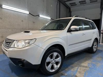 Occasion 2011 Subaru Forester SUV | 9 990 €