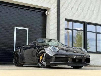 Noir Occasion 2021 Porsche 992 Cabriolet | 214 950 € (Prix assez cher)