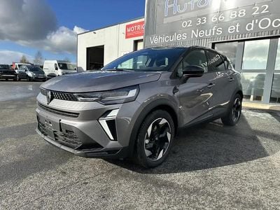 Gris Nouvelle 2025 Renault Captur Techno SUV | 28 990 € (Prix juste)