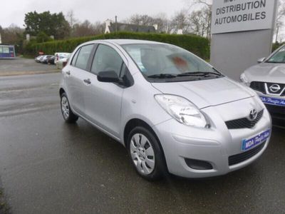 Occasion Toyota Yaris 90 ch (66 kW) 2010 Gris Citadine