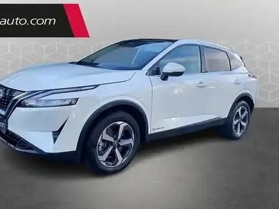 Blanc lunaire noir Occasion 2024 Nissan Qashqai SUV | 26 890 €