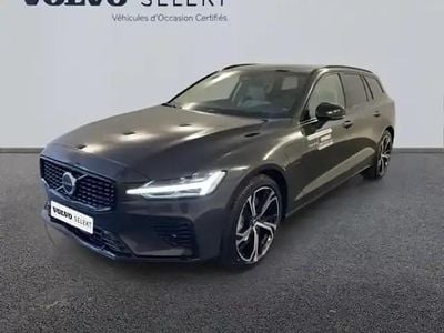 Gris Occasion 2024 Volvo V60 Plus Break | 49 990 € (Prix juste)