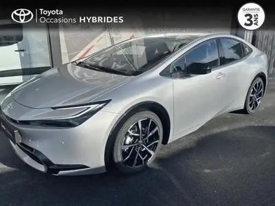Occasion Toyota Prius Lounge 223 ch (164 kW) 2025 Gris minéral métallisé Berline