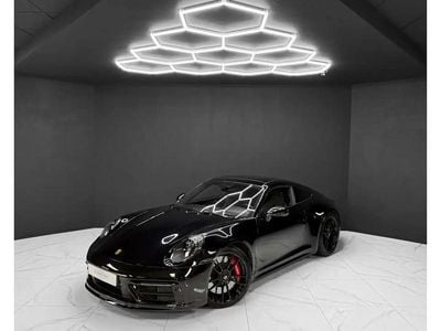 Porsche 911 Carrera GTS