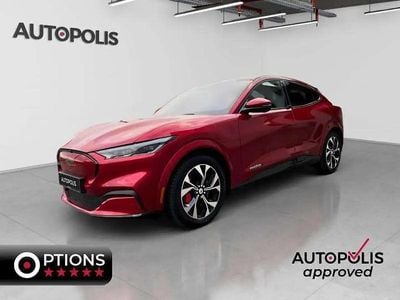 Rouge Occasion 2021 Ford Mustang Mach-E SUV | 32 990 € (Prix juste)