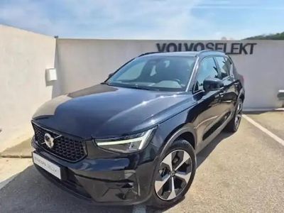 Noir onyx métallisé Occasion 2025 Volvo XC40 Ultra SUV | 39 900 € (Prix juste)