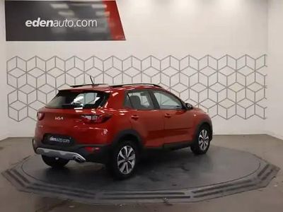Rouge Occasion 2023 Kia Stonic Active SUV | 16 990 € (Prix juste)