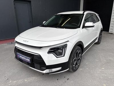 Blanc nacrã© Occasion 2025 Kia Niro Premium SUV | 32 799 € (Bon prix)
