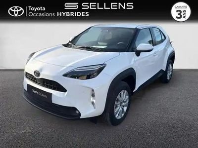Blanc Occasion 2025 Toyota Yaris Cross Business Edition SUV | 26 390 € (Prix assez cher)