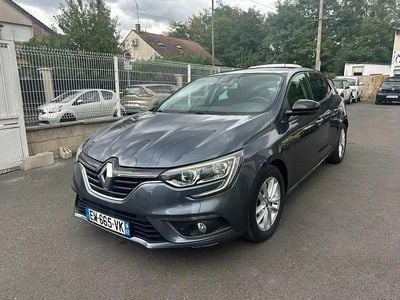Occasion Renault Mégane IV LIMITED 132 ch (97 kW) 2018 Gris Berline