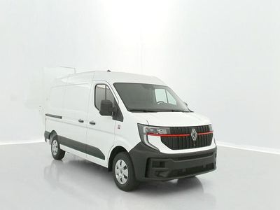 Blanc Nouvelle 2025 Renault Master Berline | 38 040 € (Prix juste)