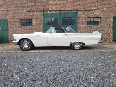 Ford Thunderbird