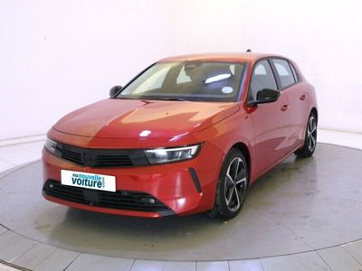 Rouge Occasion 2024 Opel Astra Berline | 23 990 € (Prix juste)