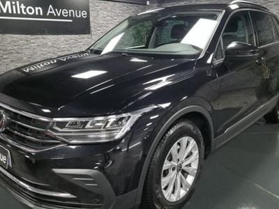 Noir Occasion 2022 VW Tiguan Business SUV | 24 990 € (Prix juste)