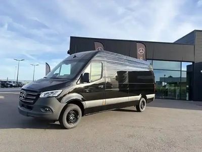 Nouvelle Mercedes Sprinter 190 ch (139 kW) 2025 Tiefschwarz Van
