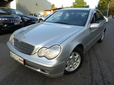 Mercedes C200