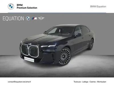 M carbonschwarz métallisé Occasion 2025 BMW 750e M Sport Berline | 114 900 € (Bon prix)