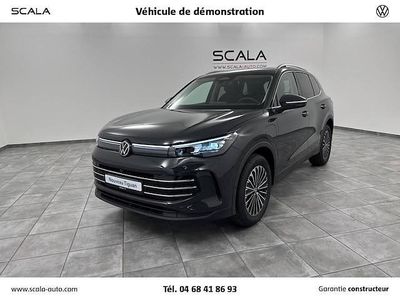 Occasion 2025 VW Tiguan Elegance SUV | 49 990 € (Prix assez cher)
