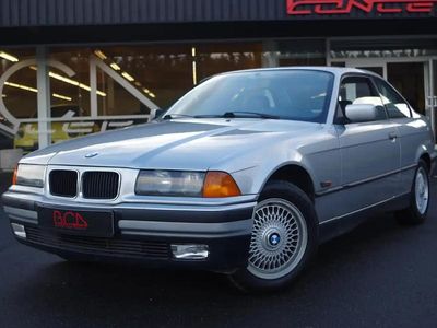Occasion BMW 318 140 ch (102 kW) 1997 Gris Coupé