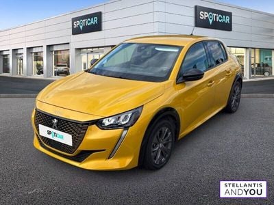 Peugeot e-208