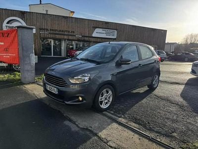 Gris Occasion 2018 Ford Ka Ultimate Berline | 8 990 € (Prix assez cher)