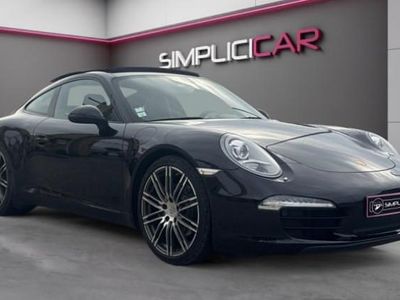 Porsche 911 Carrera