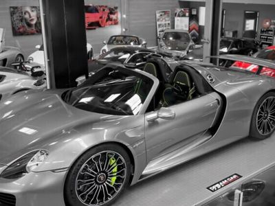 occasion Porsche 918 Spyder V8 4.6 E-Hybird – LIQUID METAL SILVER - FAIBLE KILOMÉTRAGE