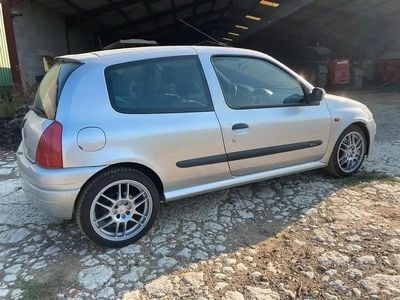 Renault Clio II