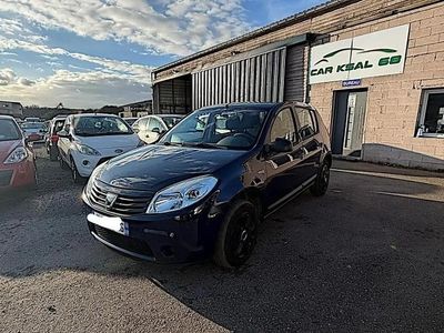 Bleu Occasion 2010 Dacia Sandero Berline | 3 499 € (Bon prix)